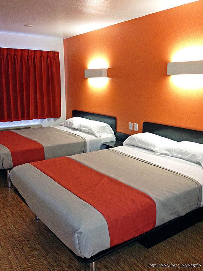 Motel 6-Brownsville, Tx North Buitenkant foto