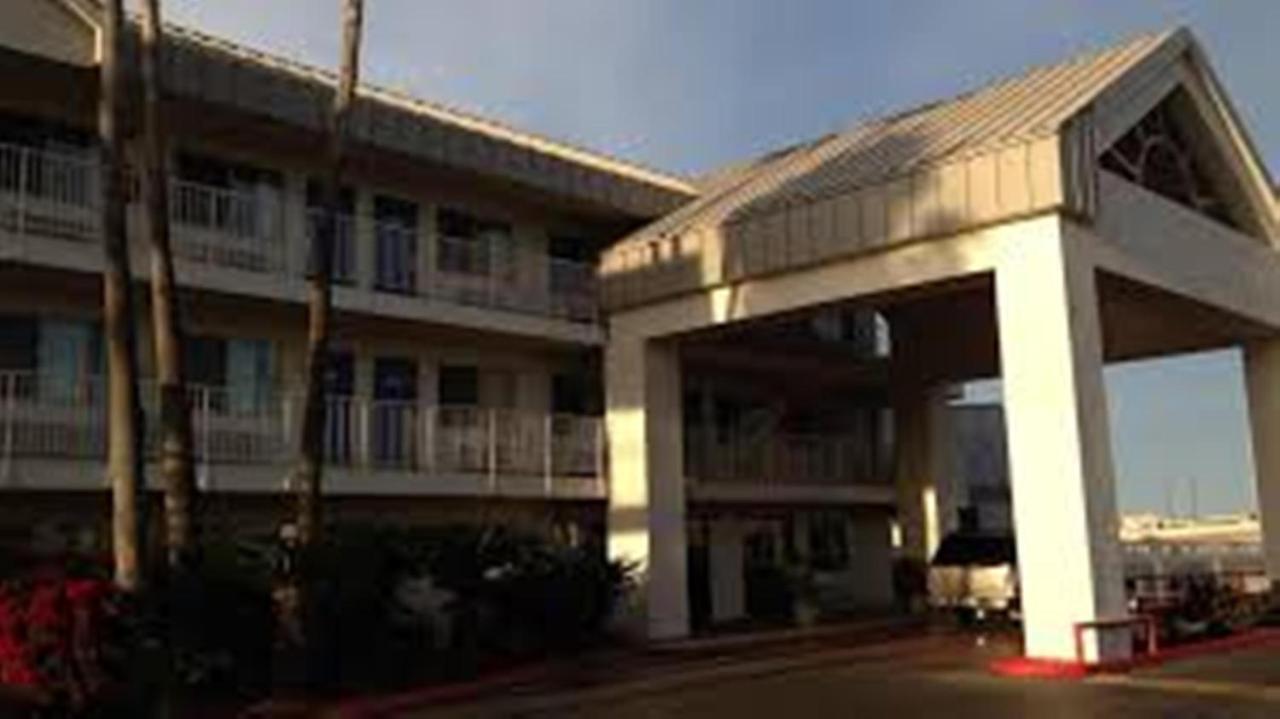Motel 6-Brownsville, Tx North Buitenkant foto
